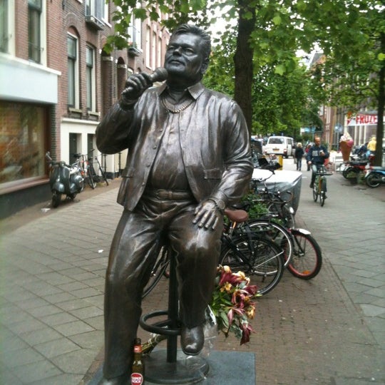 Photo taken at André Hazes Standbeeld by Inno V. on 6/18/2012