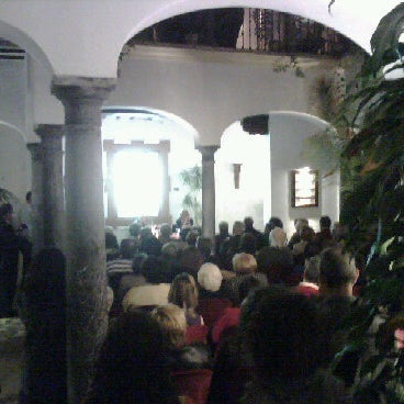 3/23/2012にFederico d.がMuseo del Vidrio y Cristal de Málagaで撮った写真
