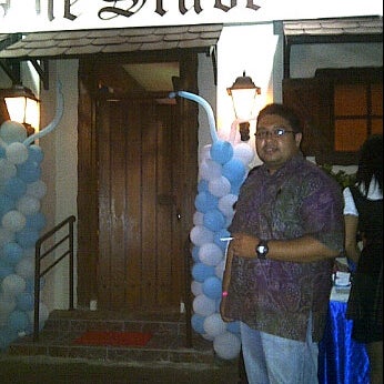 Photo taken at Die Stube German Bar &amp; Resto by Irfansyah E. on 10/14/2011