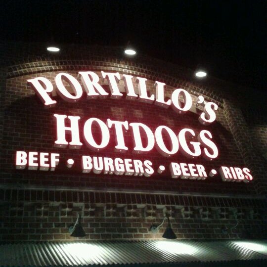Photo taken at Portillo&#39;s by Deanna B. on 4/2/2012