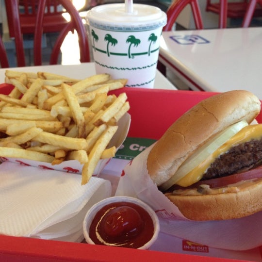InNOut Burger Mira Mesa 9410 Mira Mesa Blvd
