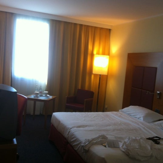 Photo taken at Crowne Plaza Venice East - Quarto D&#39;Altino by bophi on 8/12/2012