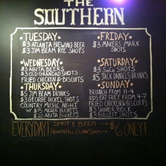 รูปภาพถ่ายที่ The Southern โดย The Southern เมื่อ 1/22/2011