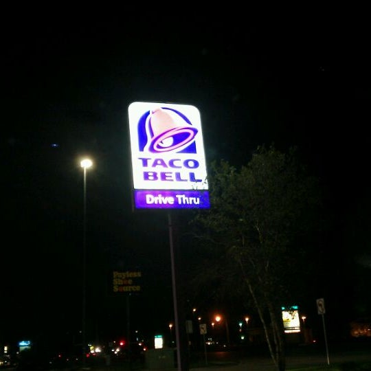 Taco Bell 855 W Main St