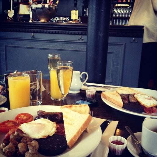 Montpellier Wine Bar Wine Bar in Cheltenham