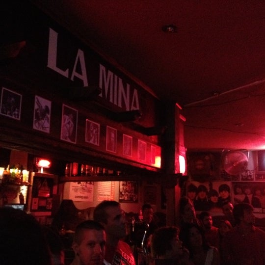 Photo taken at Cervecería bar La Mina by Lara L. on 7/27/2012