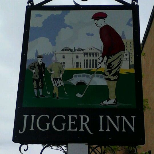 Photo taken at Jigger Inn by Julian H. on 5/16/2012
