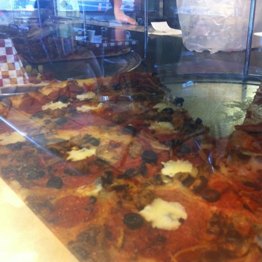 8/3/2011 tarihinde Gary L.ziyaretçi tarafından Mamma&#39;s Brick Oven Pizza'de çekilen fotoğraf