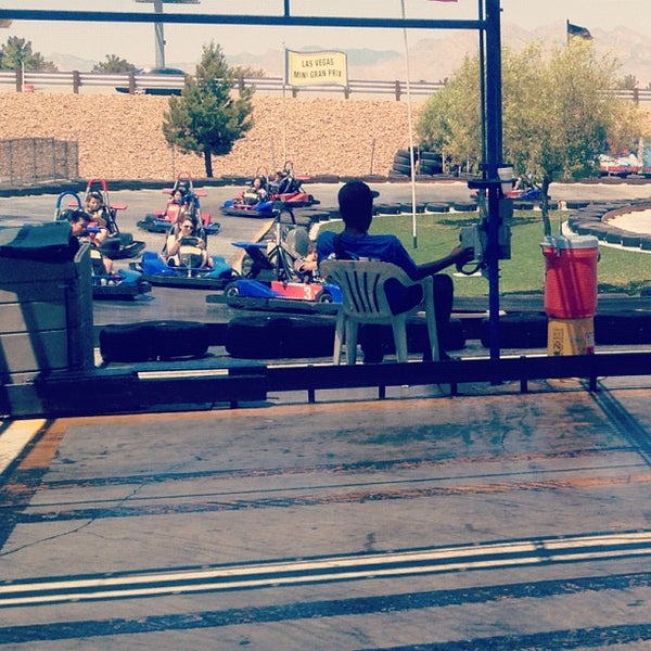 6/16/2012 tarihinde RJ S.ziyaretçi tarafından Las Vegas Mini Gran Prix'de çekilen fotoğraf