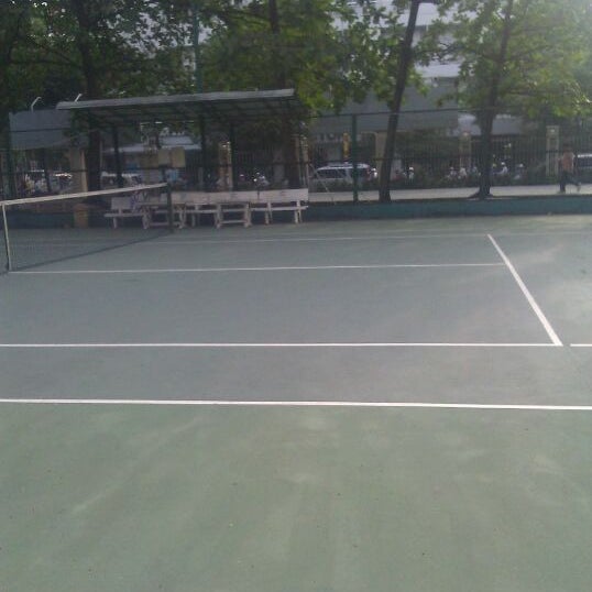 Tennis Court Лорд