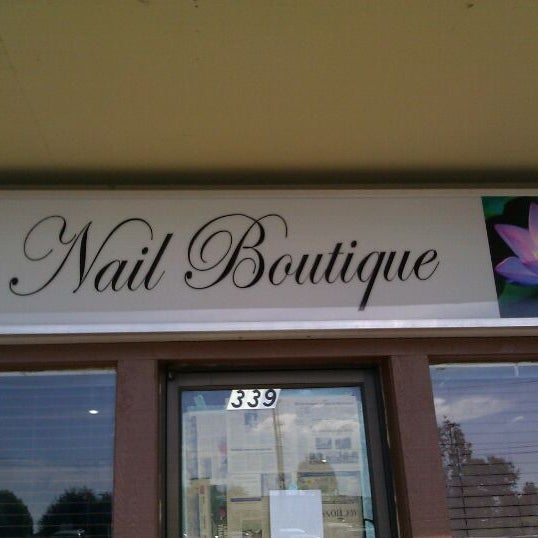 The Nail Boutique Online blessnchic.com