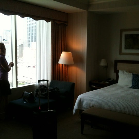 7/13/2012에 Chris C.님이 Loews New Orleans Hotel에서 찍은 사진