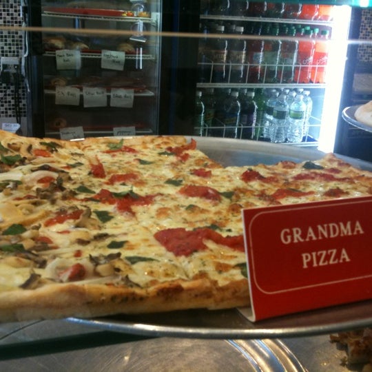 10/3/2011에 Anni A.님이 Pronto Pizza에서 찍은 사진