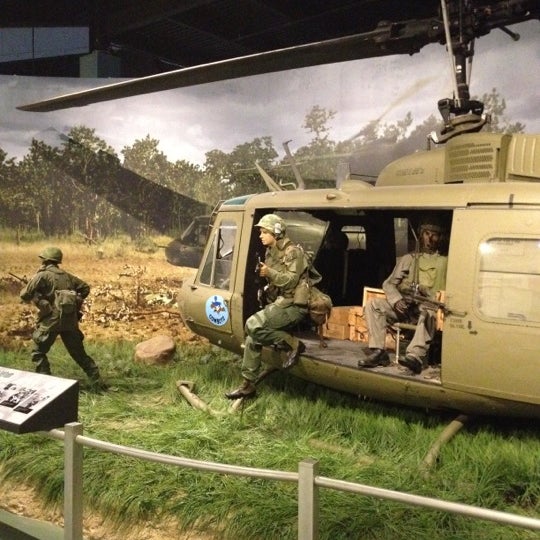 Foto tirada no(a) Airborne &amp; Special Operations Museum por Kevin M. em 5/5/2012