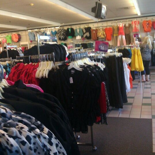 dots women's clothing store