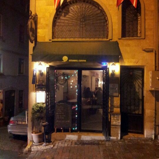 Das Foto wurde bei Dai Pera Istanbul Cuisine von Cenk T. am 1/28/2012 aufgenommen