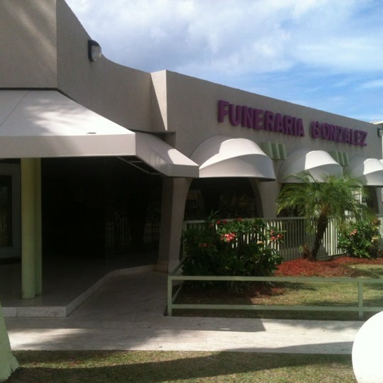 Funeraria González Pr 129