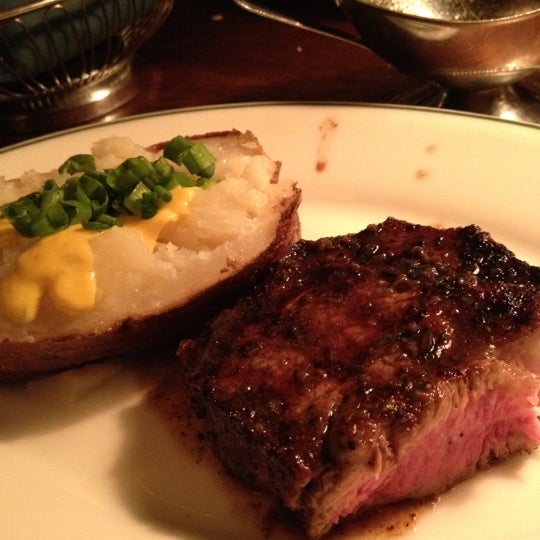 Metropolitan Grill Steakhouse in Seattle