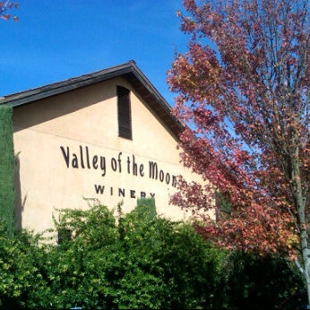 Photo taken at Valley of the Moon Winery by Carlos C. on 10/21/2011