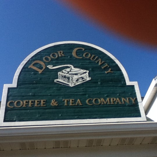 Photo taken at Door County Coffee &amp; Tea Co. by Mathew P. on 10/11/2011