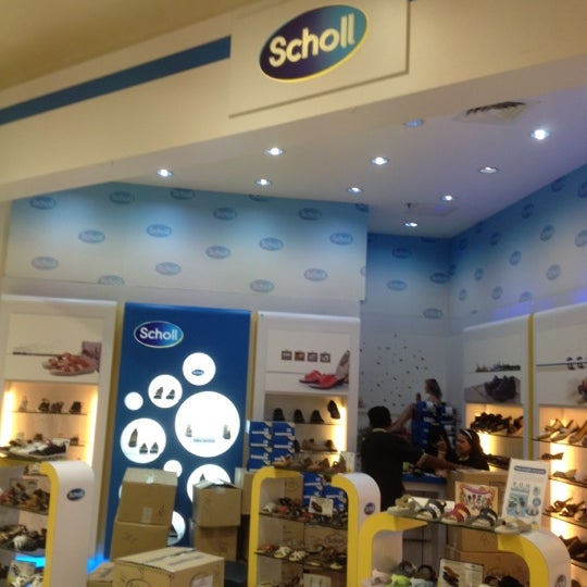 scholl outlet near me
