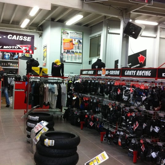 Dafy Moto - Motorcycle Shop in Cachan