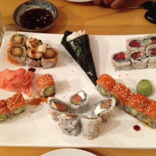 Photo taken at Osaka Japanese Restaurant by Lauren E. on 4/1/2012