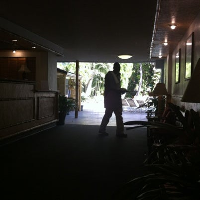 7/30/2012에 KRizty f.님이 White Sands Hotel에서 찍은 사진