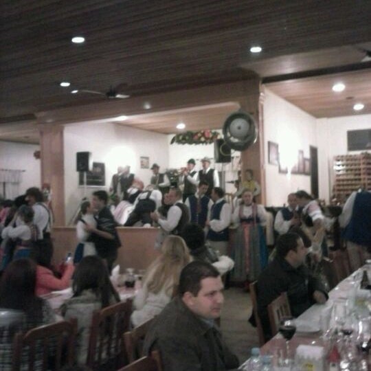 6/8/2012 tarihinde Marcos Vinícius B.ziyaretçi tarafından Torquês Restaurante'de çekilen fotoğraf