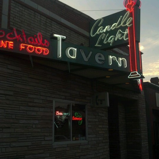 Candlelight Tavern Washington Park West 1400 ziyaretçidan 25 tavsiye