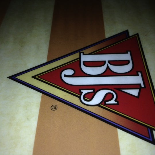 6/24/2012에 Mary님이 BJ&#39;s Restaurant &amp; Brewhouse에서 찍은 사진