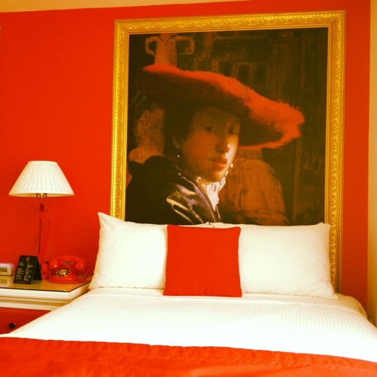 4/11/2012 tarihinde Aurelie S.ziyaretçi tarafından RED South Beach Hotel'de çekilen fotoğraf