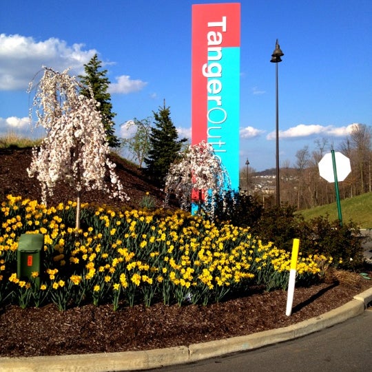 Photo taken at Tanger Outlets Pittsburgh by Rodrigo S. on 3/22/2012