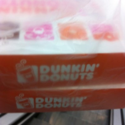 DUNKIN'DONUTS โลตัสบางกะปิ Donut Shop