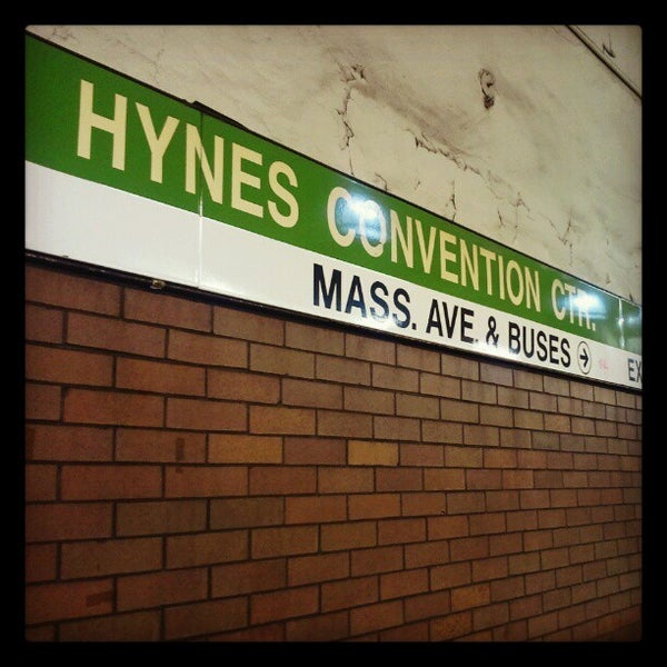 MBTA Hynes Convention Center Station Back Bay West 12個のTips