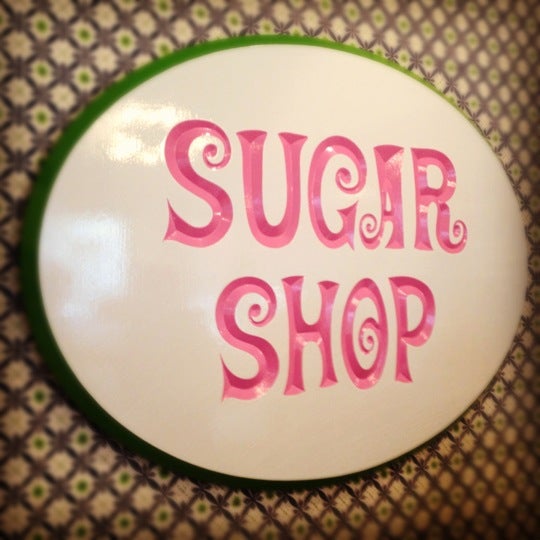 6/6/2012 tarihinde Michael T.ziyaretçi tarafından Sugar Shop'de çekilen fotoğraf