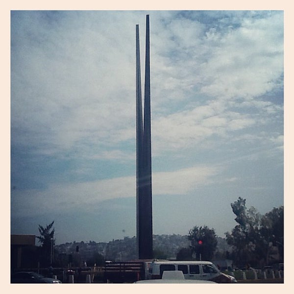 Glorieta Del Monumento a la Independencia (Las Tijeras) 4 tips Glorieta Del Monumento a la Independencia (Las Tijeras) 4 tips