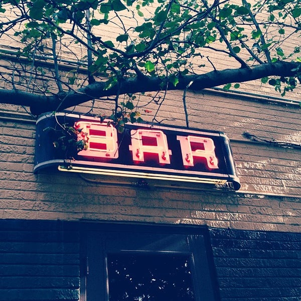 Sportsman's Grille 21 tips from 1472 visitors