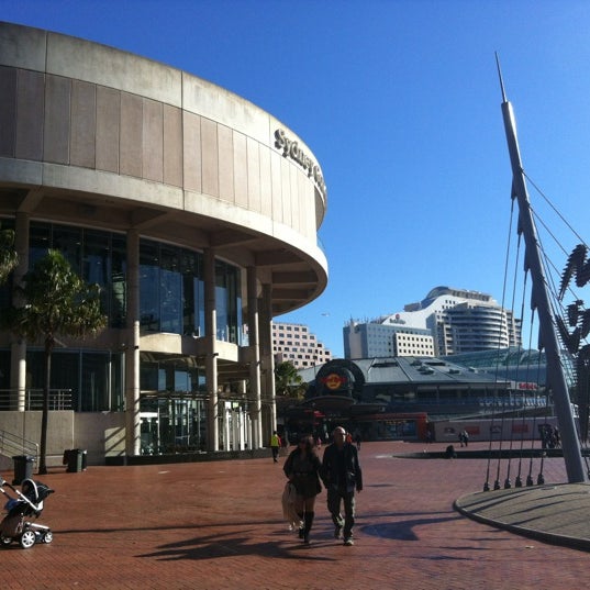 Foto tirada no(a) Sydney Convention &amp; Exhibition Centre por Shaymaa em 7/8/2012