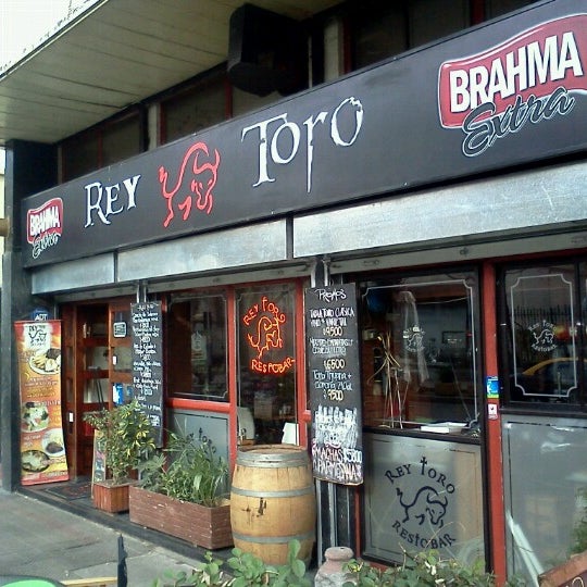 7/11/2012에 Marcos님이 Rey Toro Restobar에서 찍은 사진