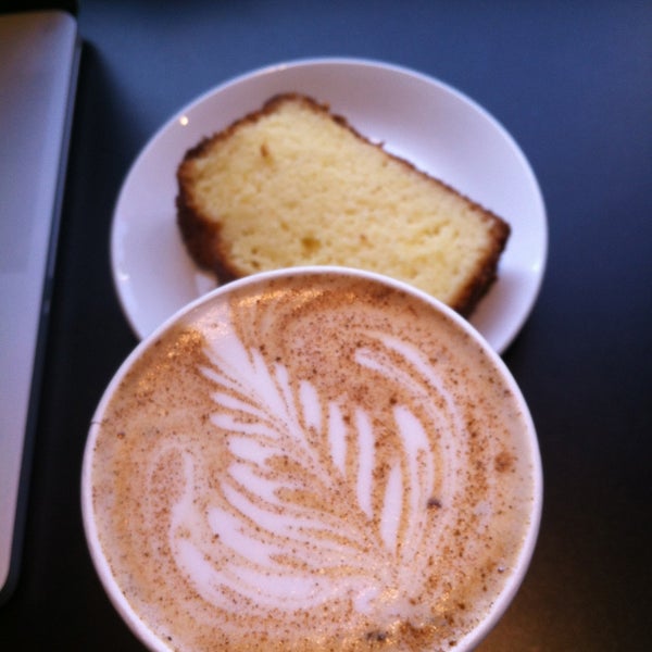 Lemon bread and the Tiger Mountain Mocha - two of my favorite things to have here.