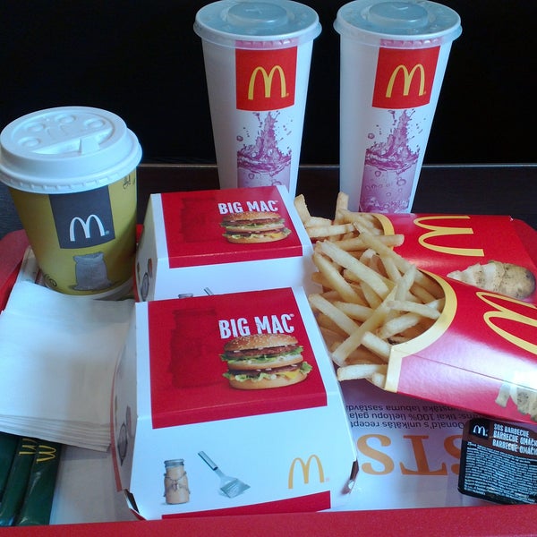7/3/2012 tarihinde Māris T.ziyaretçi tarafından McDonald&#39;s'de çekilen fotoğraf