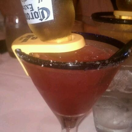 Photo taken at Cantina Laredo by Annie F. on 3/17/2012
