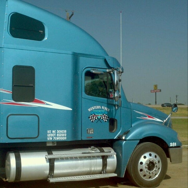 Western Flyer Express Trucking Company Central Oklahoma