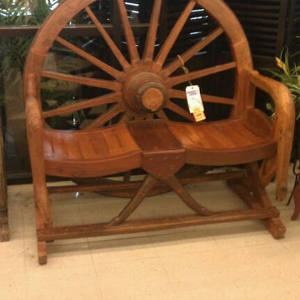 Wagon wheel bench hobby lobby deals