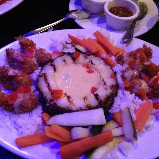 Das Foto wurde bei Costa Pacifica - San Antonio Seafood Restaurant von Samantha D. am 2/12/2012 aufgenommen