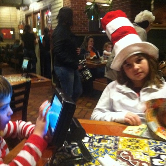 Photo taken at Chili&#39;s Grill &amp; Bar by Dominic P. on 2/22/2012