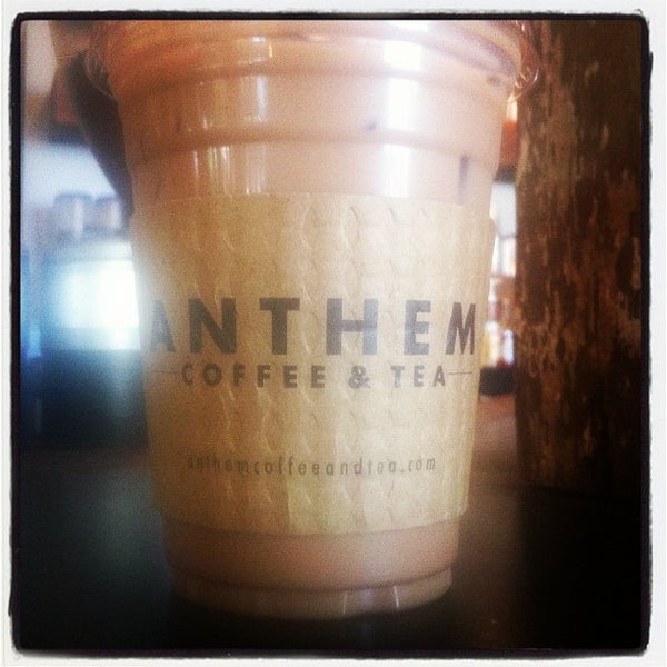 8/13/2012 tarihinde Ryan K.ziyaretçi tarafından Anthem Coffee &amp; Tea'de çekilen fotoğraf