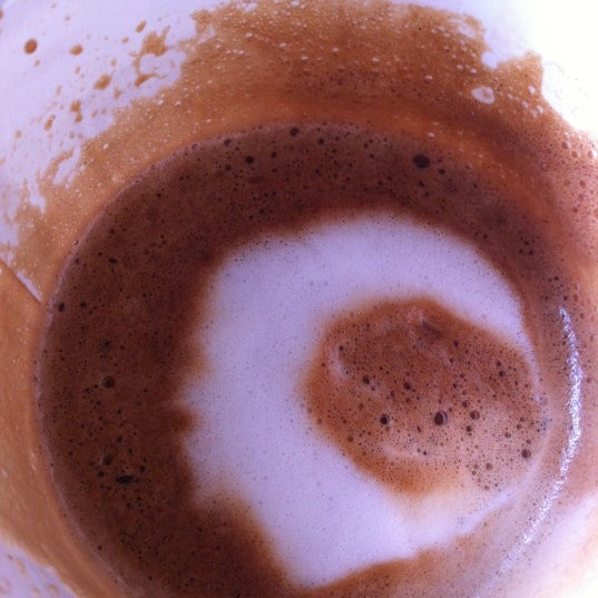 Photo taken at Peet&#39;s Coffee &amp; Tea by APRIL F. on 8/13/2012