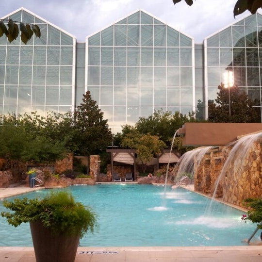 Outdoor Pool Gaylord Texan Grapevine, TX